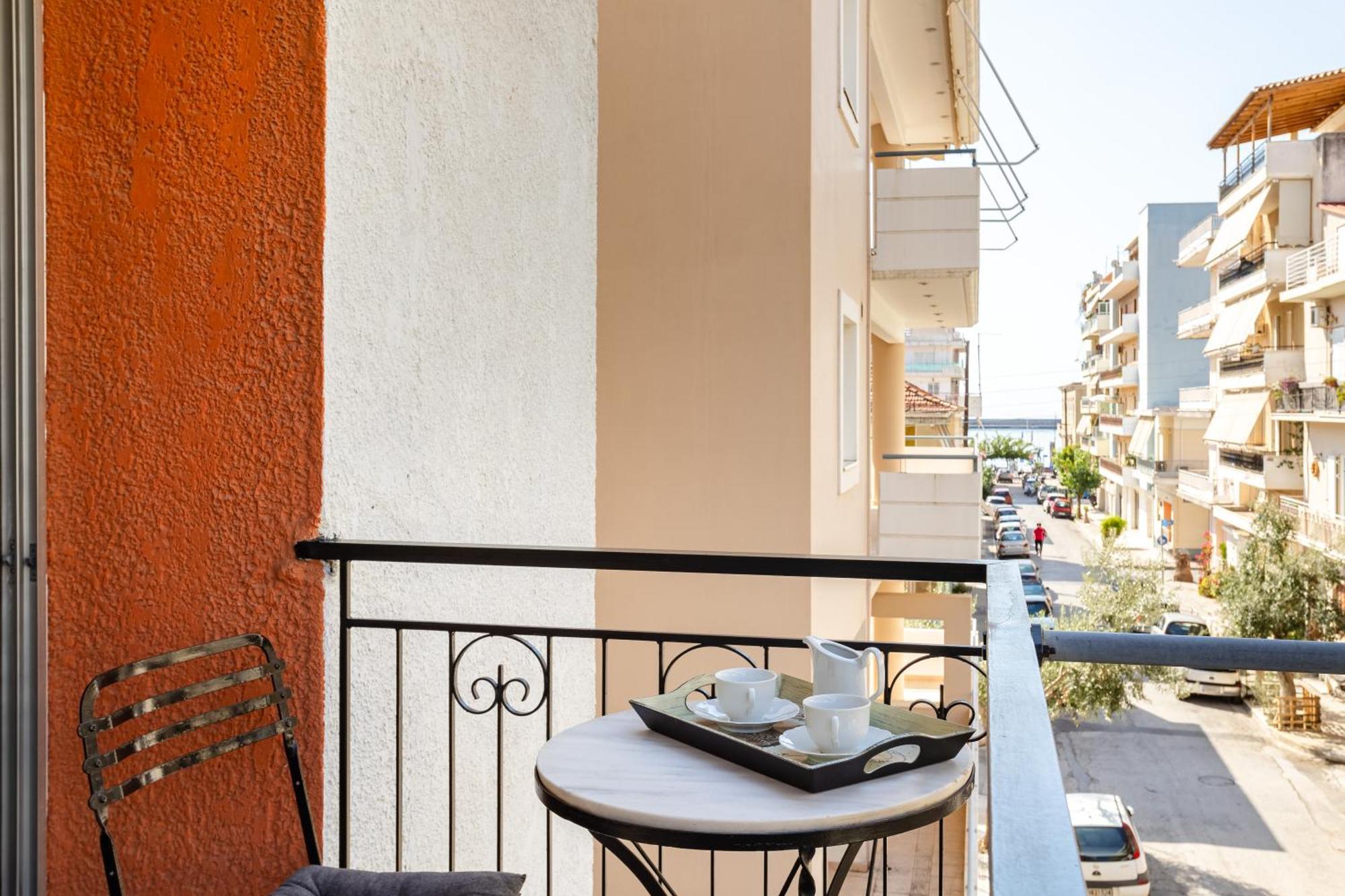 Vicky'S Cozy Nest, Your Home By The Sea Καλαμάτα Εξωτερικό φωτογραφία